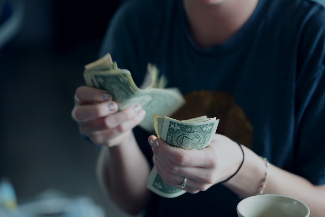 7 Practical and Effective Ways to Save Money